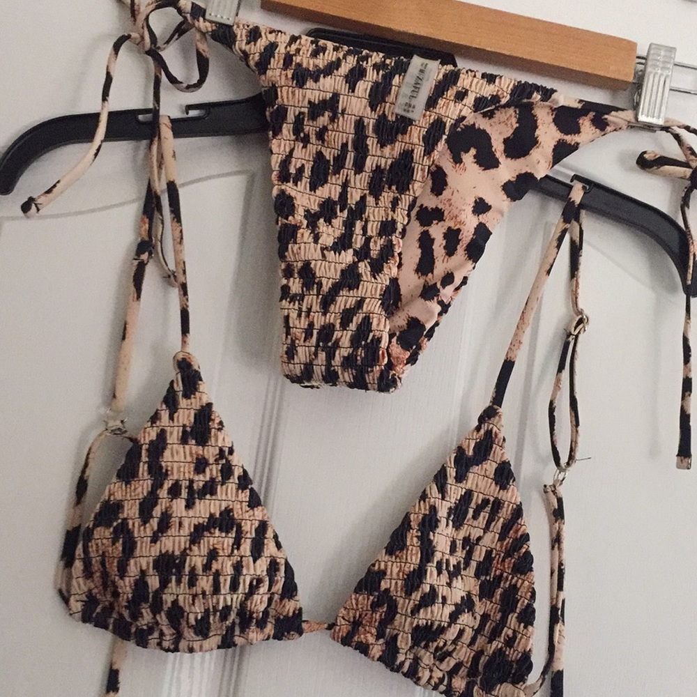 NWOT leopard 2 piece bikini size 6 washed not worn